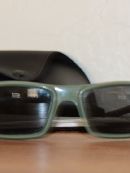 Ray-Ban RB4335 Matte Olive Green Rectangular Unisex Sunglasses w/ Case main image 9